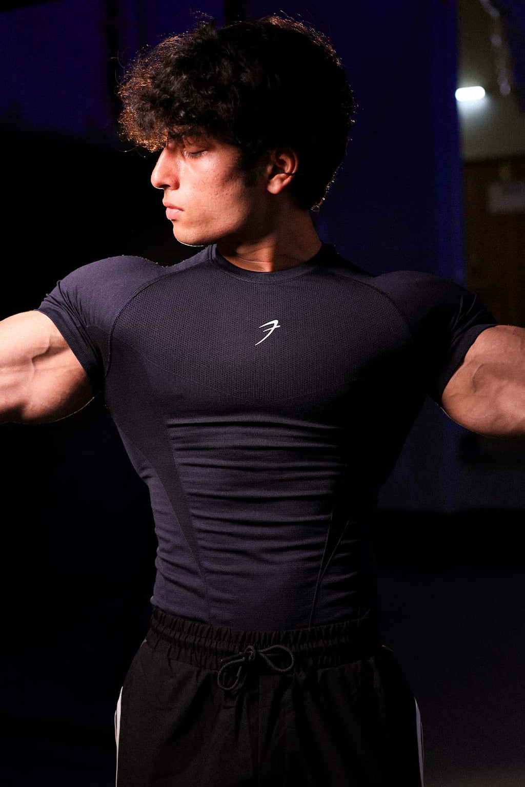 Command Seamless T-shirt Charcoal