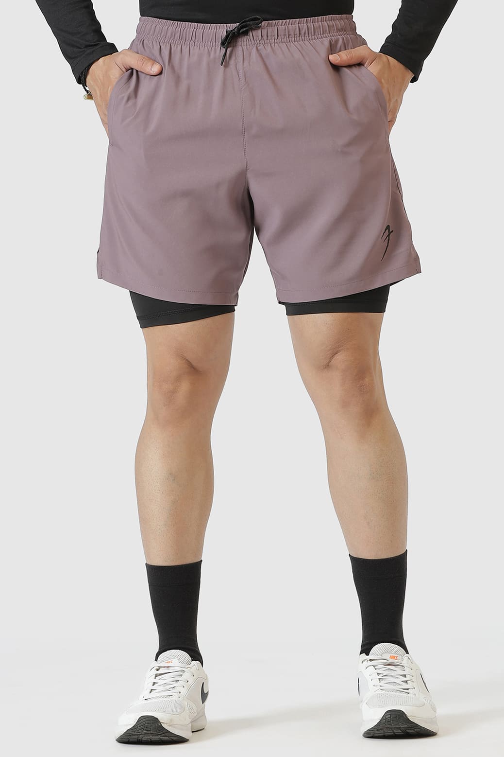 Chase T-shirt Black and 2 in 1 Compression Shorts Mauve