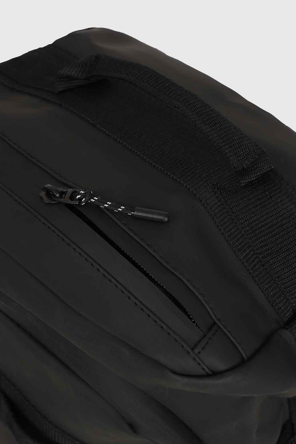 Statement Backpack Black